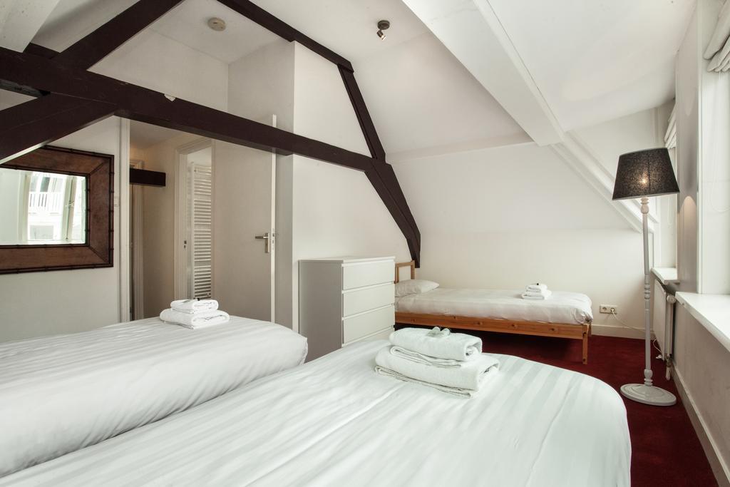 Stayci Serviced Apartments Noordeinde Гаага Экстерьер фото