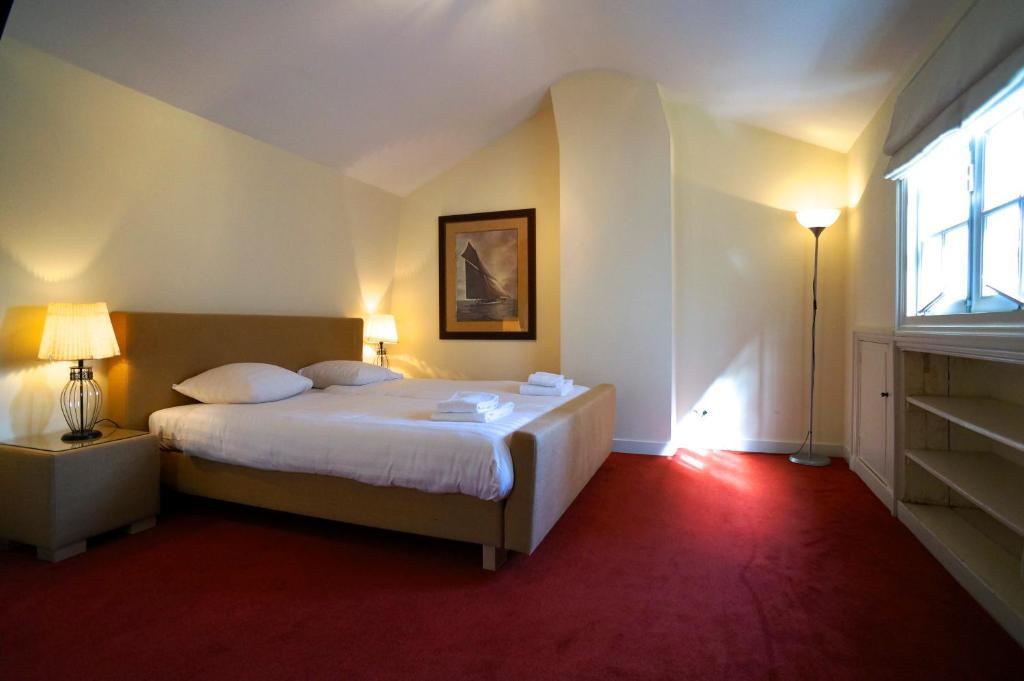 Stayci Serviced Apartments Noordeinde Гаага Экстерьер фото