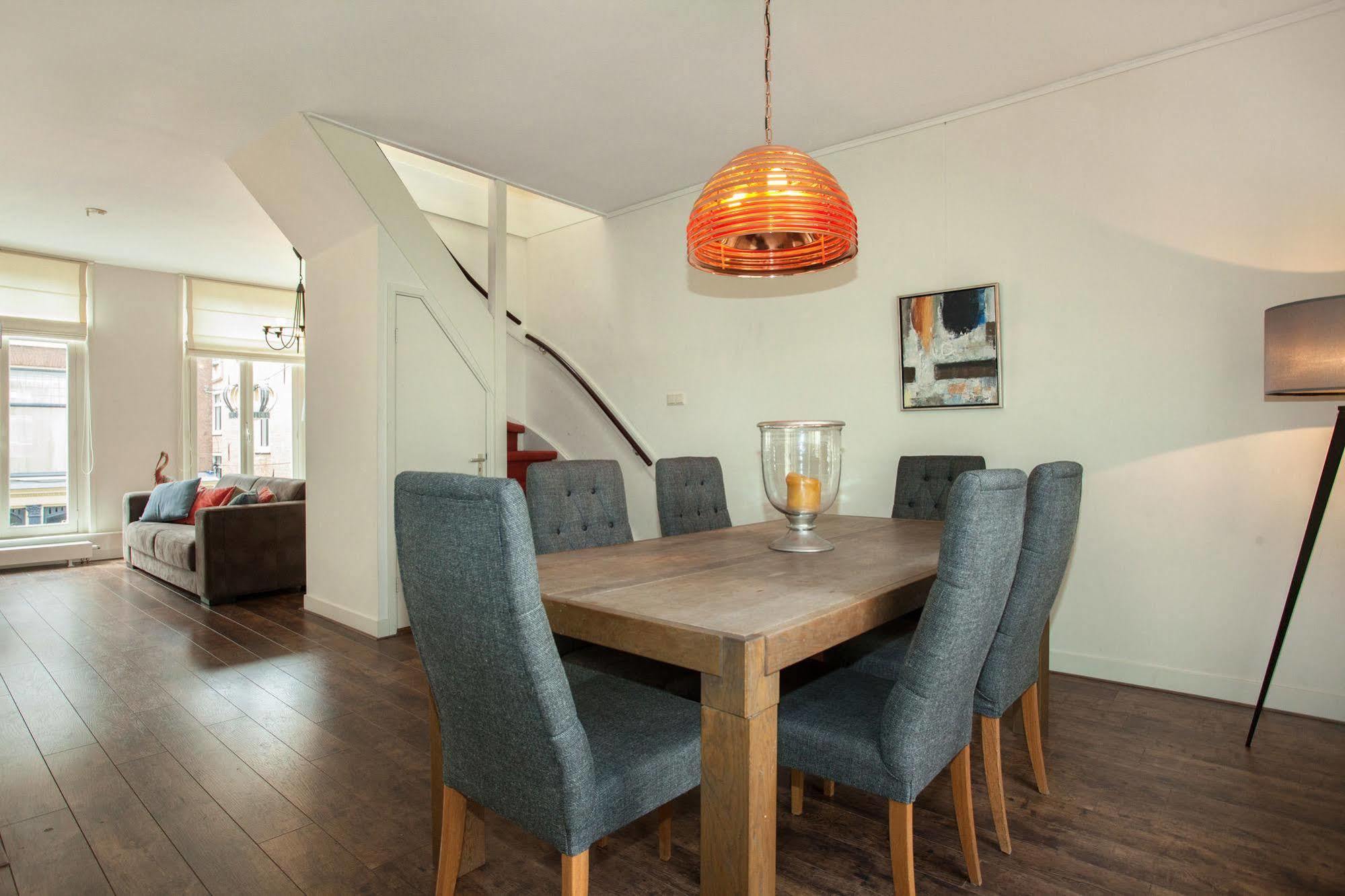 Stayci Serviced Apartments Noordeinde Гаага Экстерьер фото