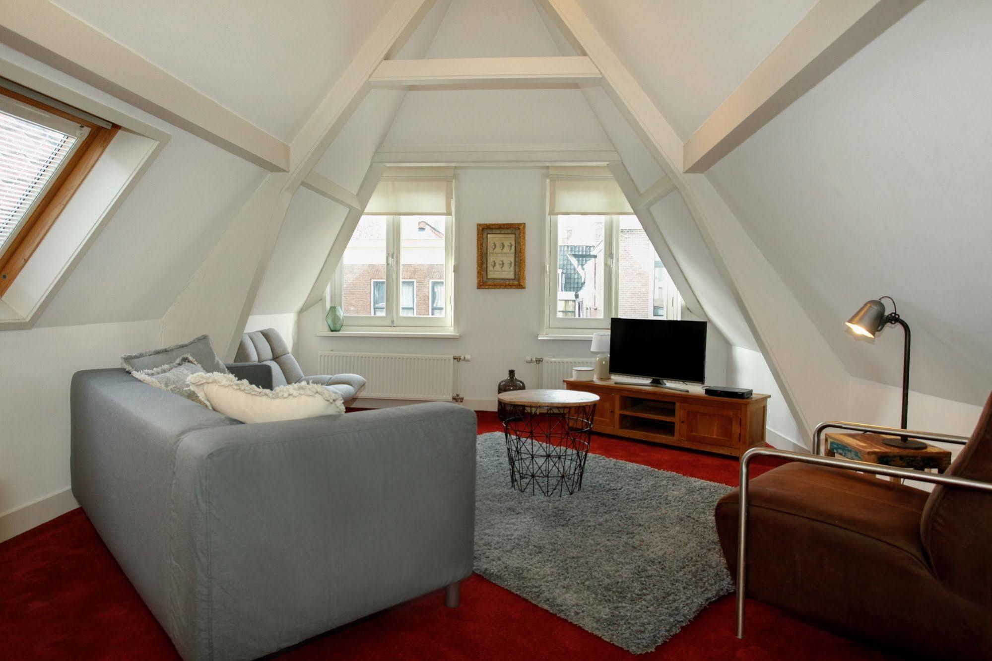 Stayci Serviced Apartments Noordeinde Гаага Экстерьер фото