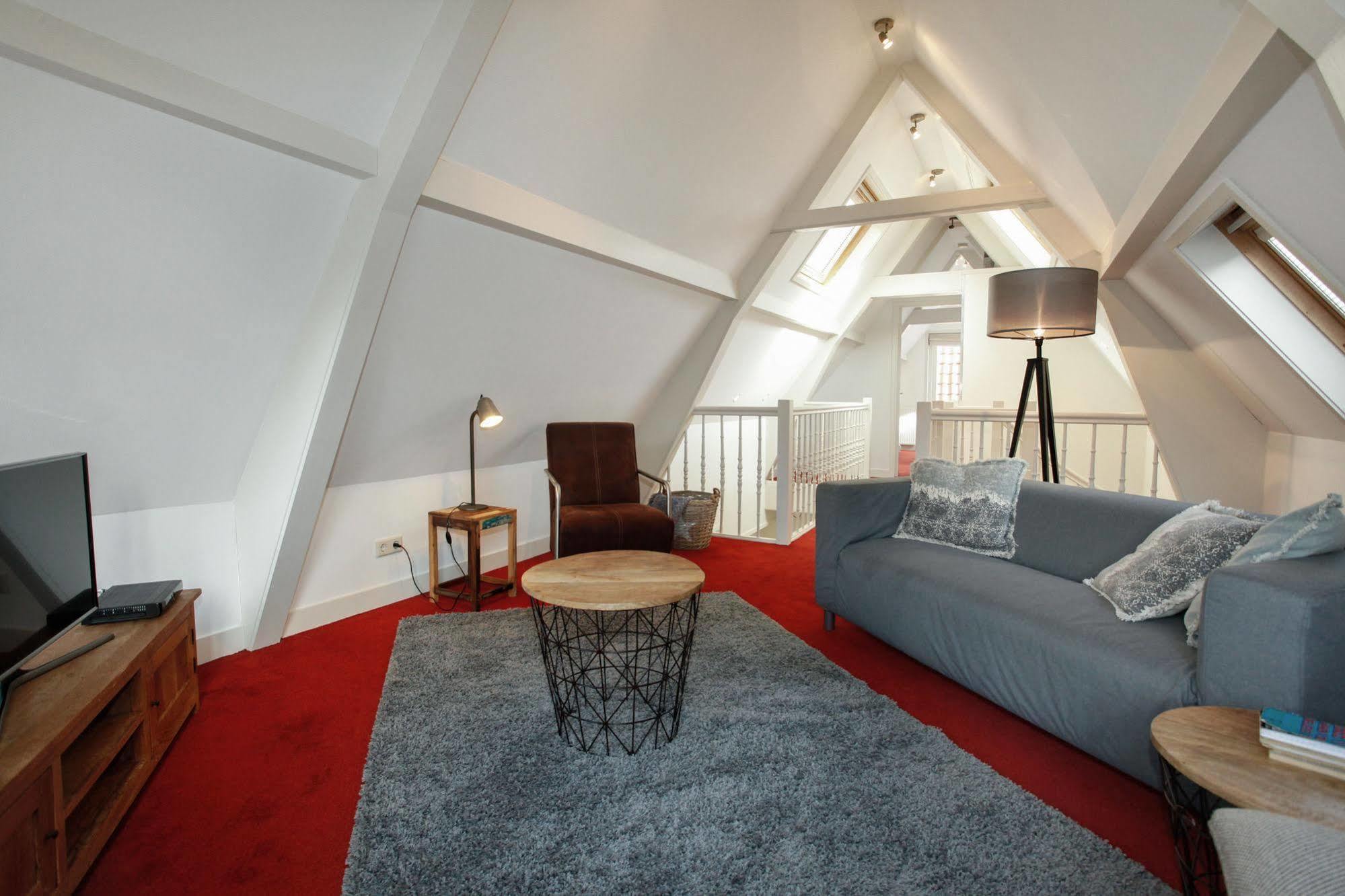 Stayci Serviced Apartments Noordeinde Гаага Экстерьер фото