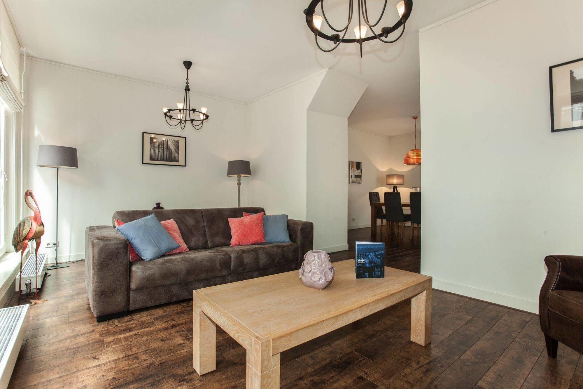 Stayci Serviced Apartments Noordeinde Гаага Экстерьер фото