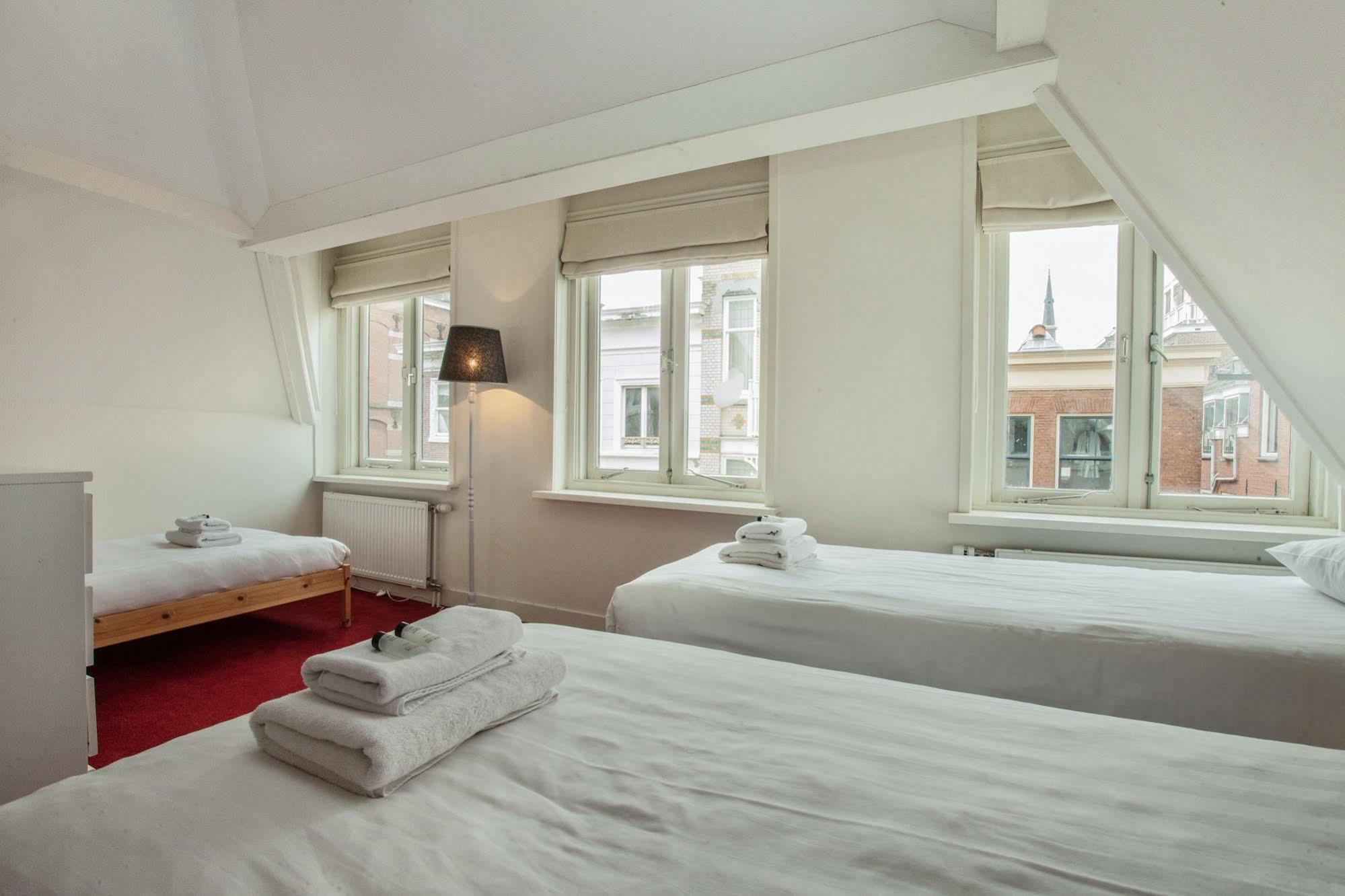 Stayci Serviced Apartments Noordeinde Гаага Экстерьер фото