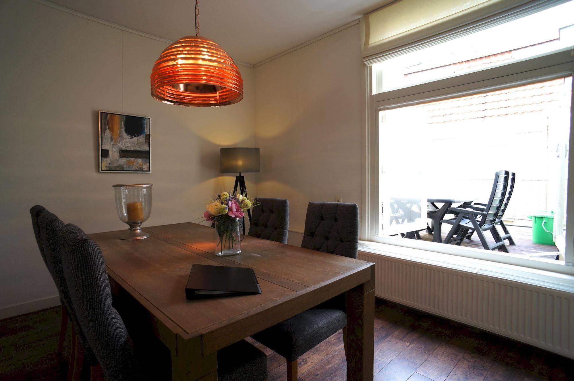 Stayci Serviced Apartments Noordeinde Гаага Экстерьер фото
