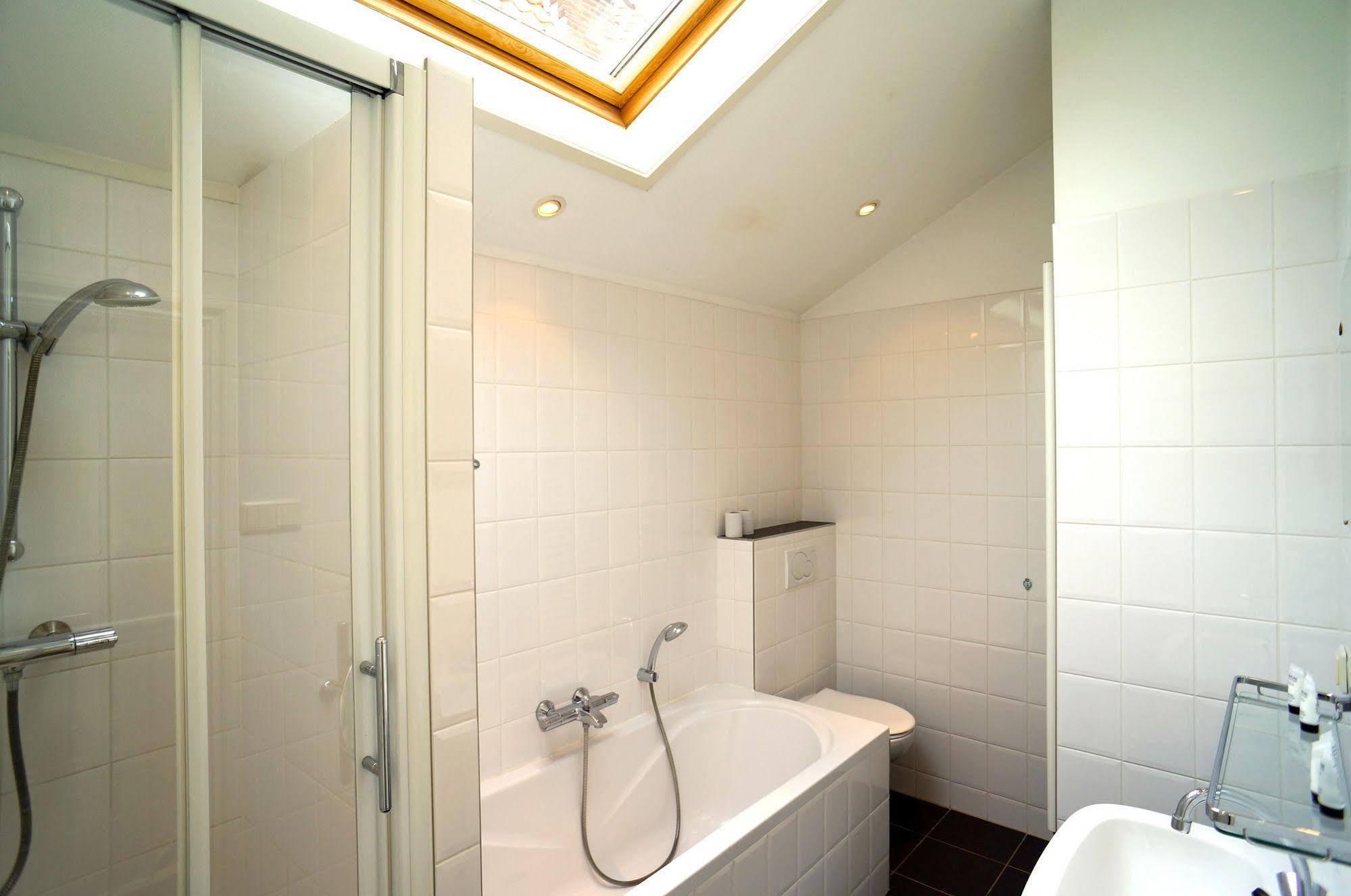 Stayci Serviced Apartments Noordeinde Гаага Экстерьер фото