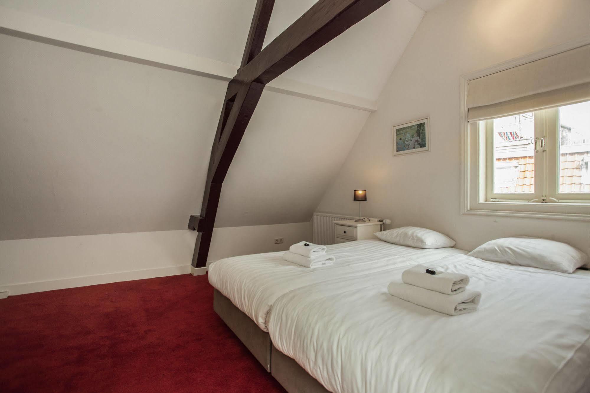 Stayci Serviced Apartments Noordeinde Гаага Экстерьер фото