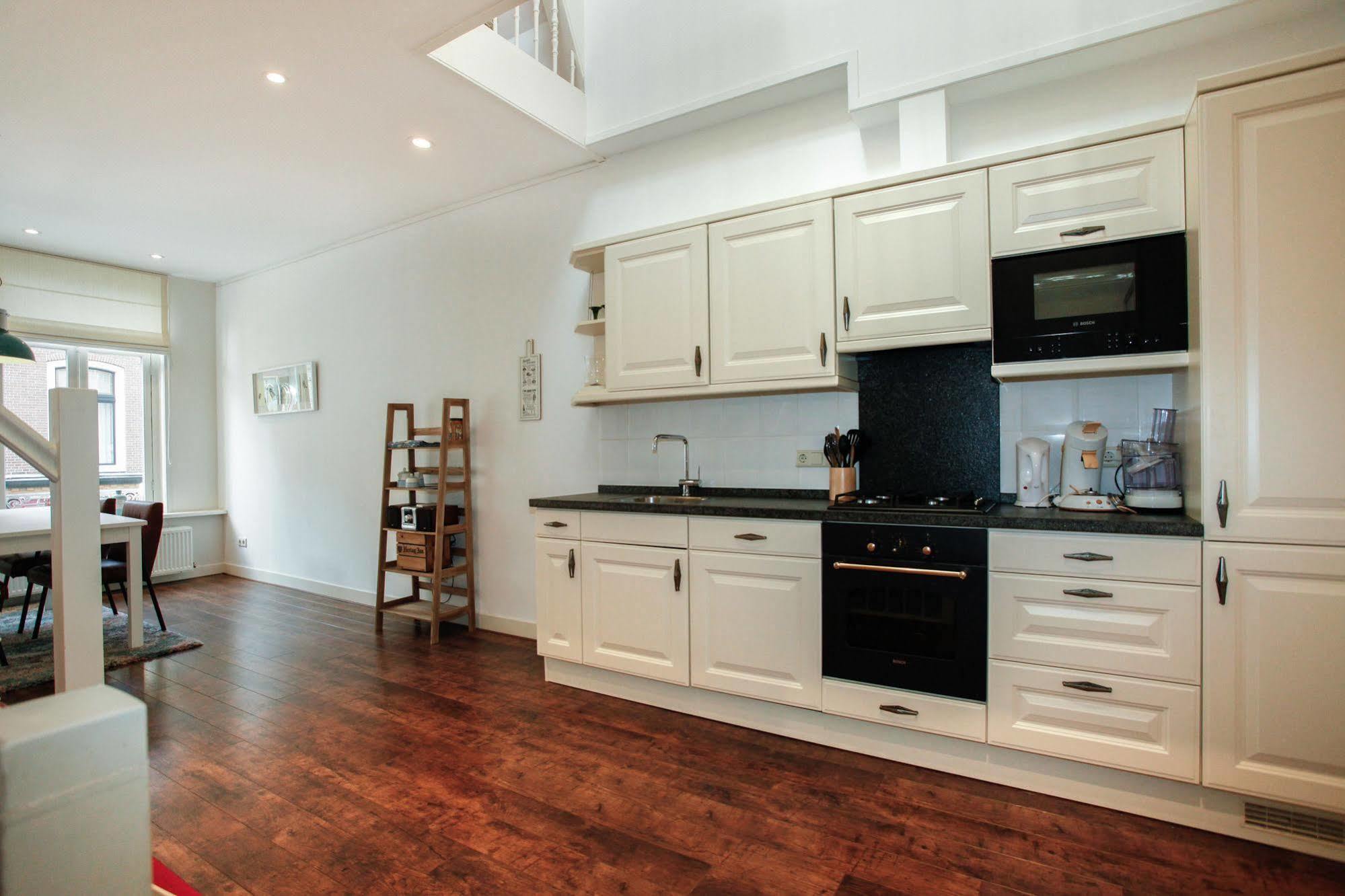 Stayci Serviced Apartments Noordeinde Гаага Экстерьер фото